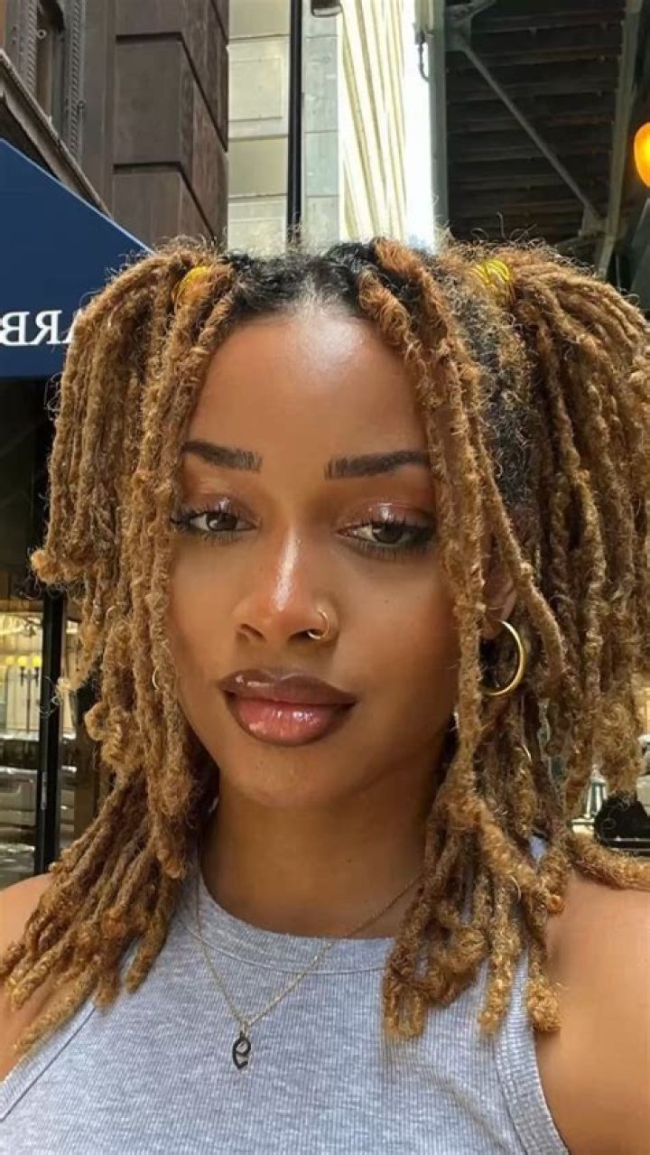 20+ Beautiful Women With Locs FASHIONBLOG