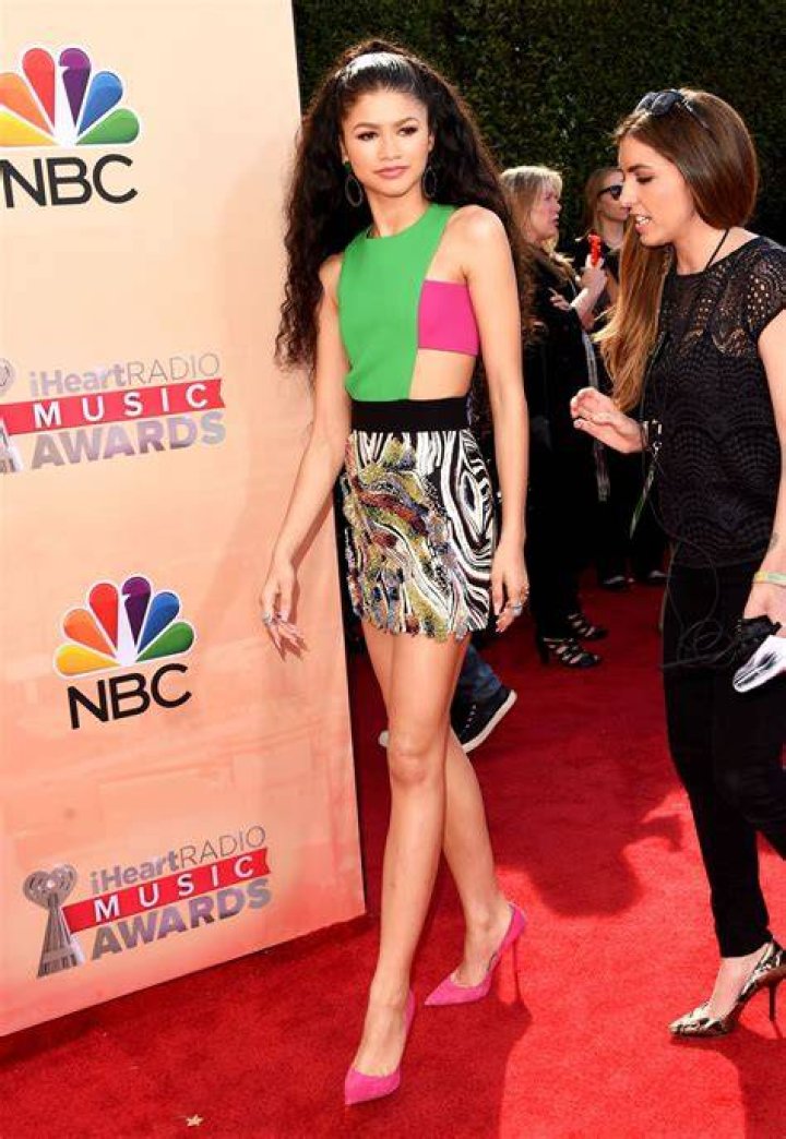 2015 iHeartRadio Music Awards Style Best Hair & Makeup On The Red