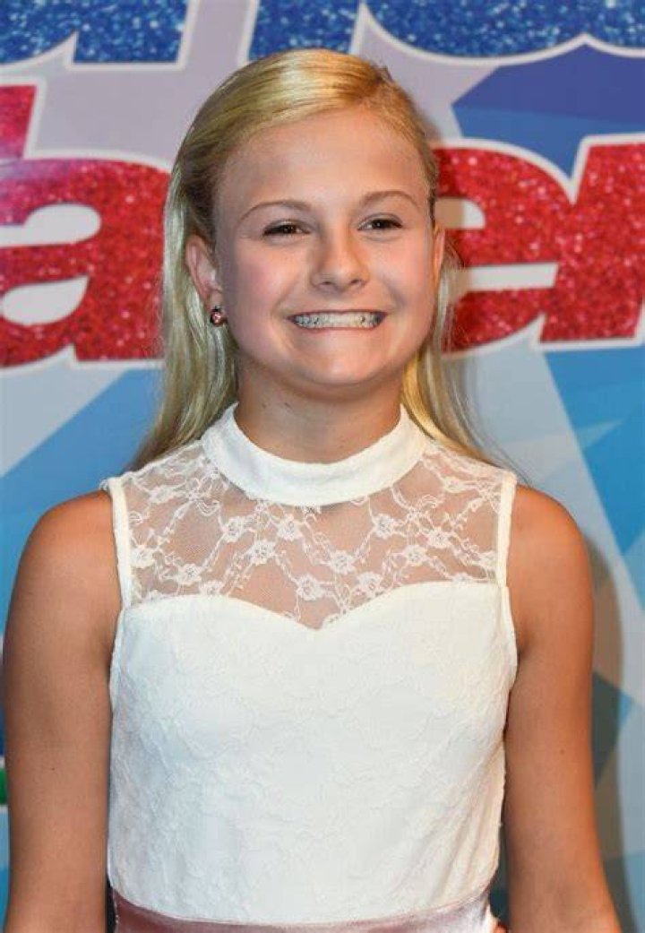 5 Facts About Darci Lynne Farmer, Ventriloquist Who Won ‘AGT’