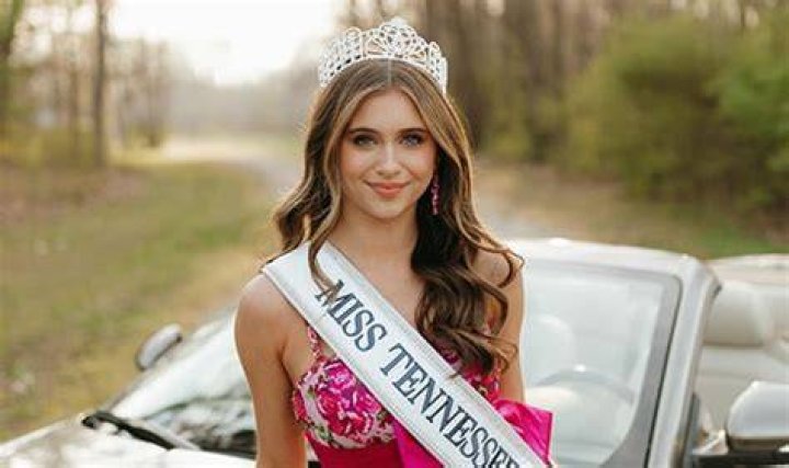 A Closer Look At The Former Miss Teen USA's Earnings