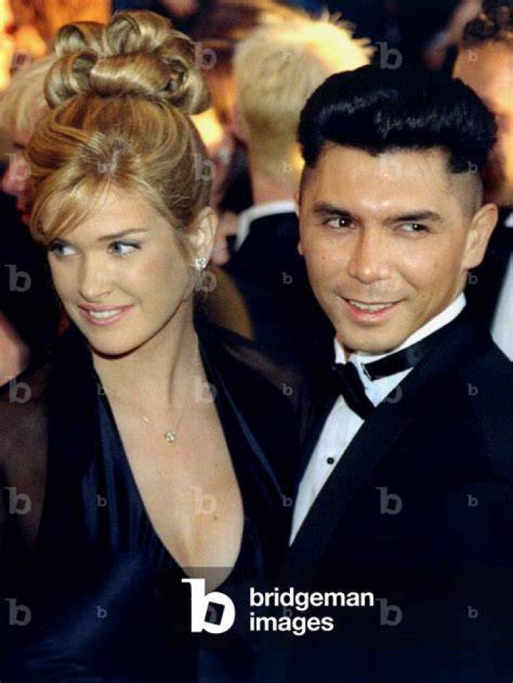 A Journey Of Two Stars: Exploring The Paths Of Lou Diamond Phillips And Kelly Phillips