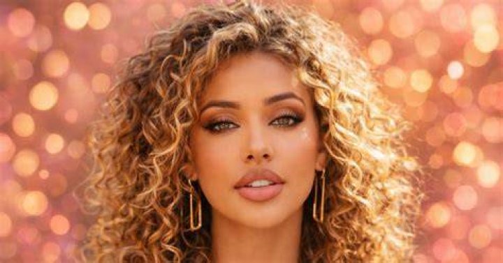 Age, Net Worth, Wife, Height Revealed
