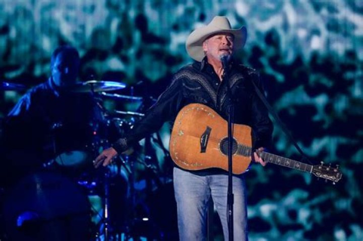 Alan Jackson's Daughter Mattie Is Pregnant, Expecting First Baby