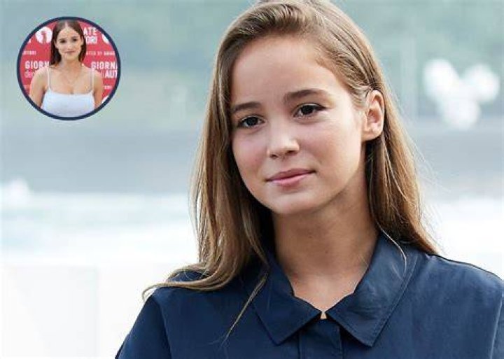 Alba Baptista Bio, Age, Net Worth, Height, Siblings, Parents
