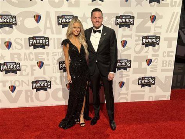 Alex Bowman&rsquo;s Girlfriend Crystal Marsh Everything You Need To Know