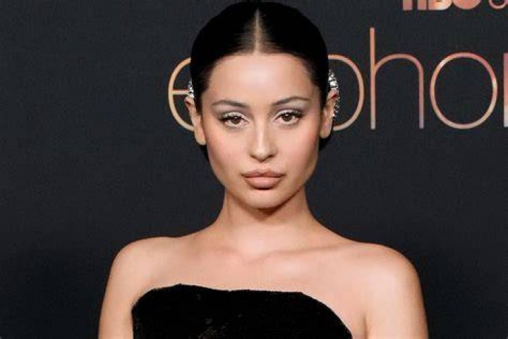 alexa demie as maddy perez in euphoria s2 ep7 2022 in 2022 Euphoria