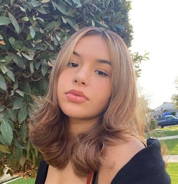 Alexis Marie 【Biography】Age, Net Worth, Height, In Relation