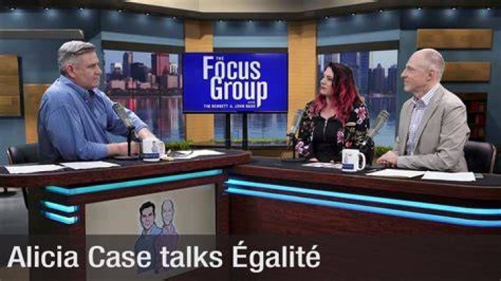 Alicia Case talks &Eacute;galit&eacute; YouTube