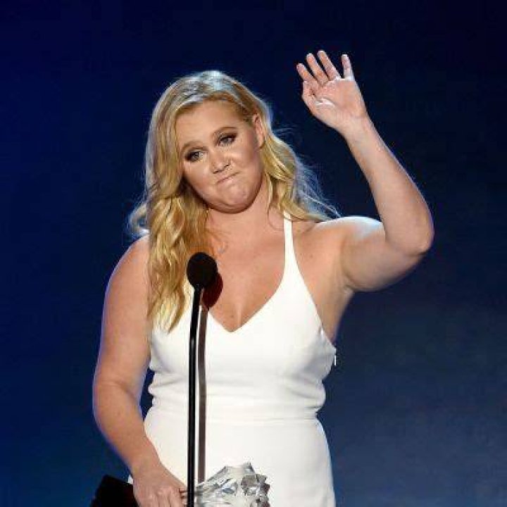 Amy Schumer- Wiki, Biography, Age, Height, Net Worth, Husband