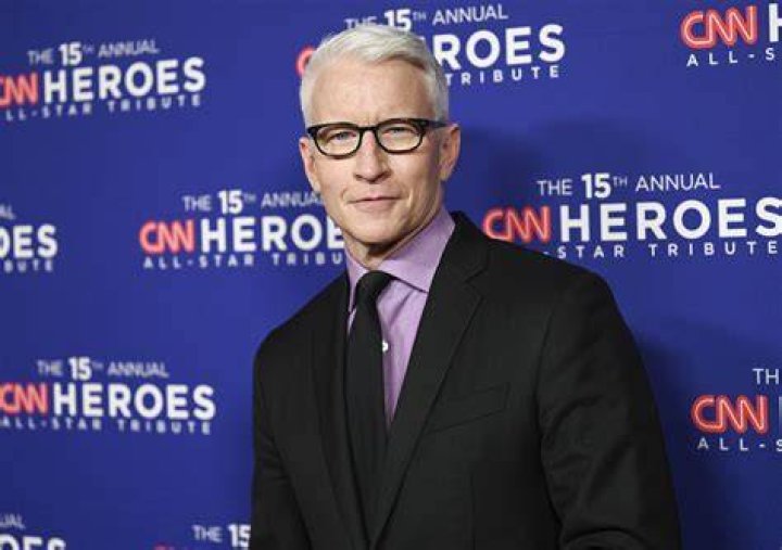 Anderson Cooper's height, weight. How he working on his body