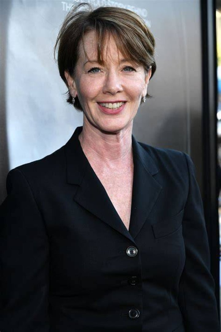 Ann Cusack Biography, Height & Life Story Super Stars Bio