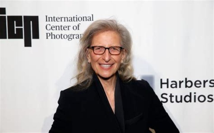 Annie Leibovitz (photographer) Wiki,Age,Birthday,Biography,Height,Net Worth ..