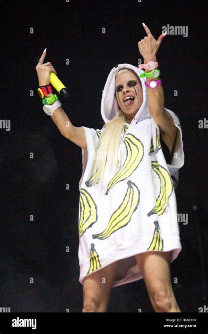 Anri du Toit (Yolandi Visser) and daughter, Sixteen Jones. Yolandi