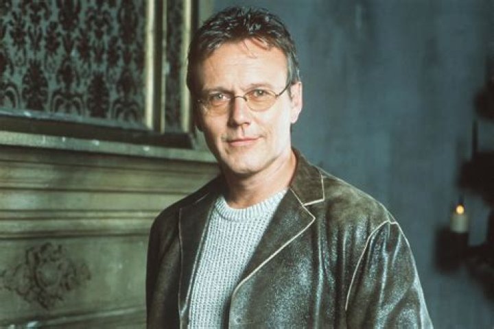 Anthony Stewart Head Filmografie Biografie