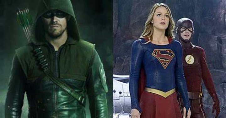 Arrow star Stephen Amell and wife Cassandra Jean celebrate nuptials
