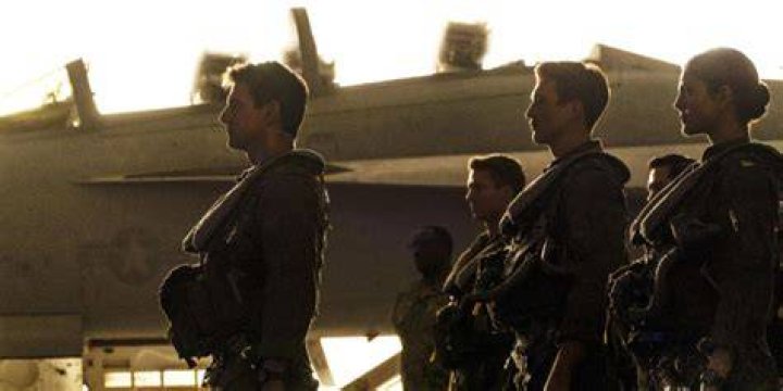 „Top Gun Maverick” dlaczego w sequelu hitu sprzed 36 lat zabrakło