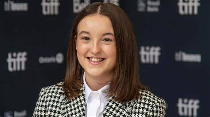 Bella Ramsey bio, age, parents, height, career path 2024 Zoomboola