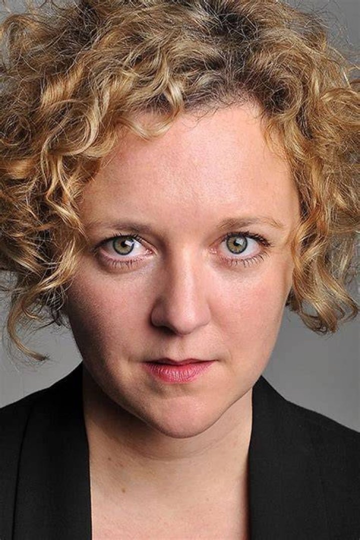 Biography Lorna Watson