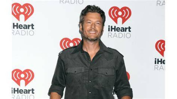 Blake Shelton Establishes Cancer Research Program at Children's