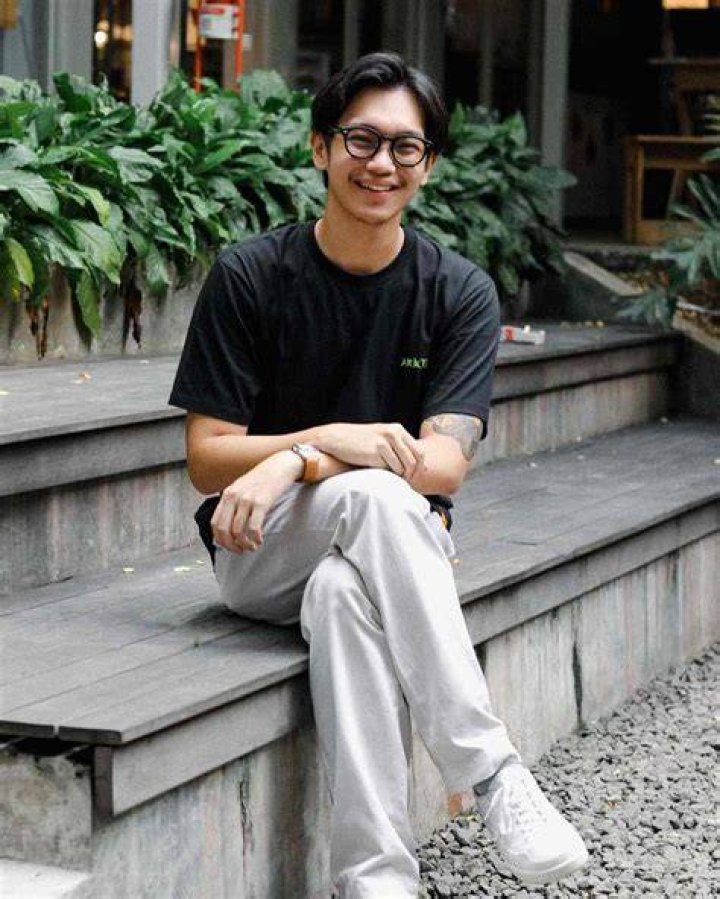 Brandon Nicholas Salim Brandon Nicholas Salim