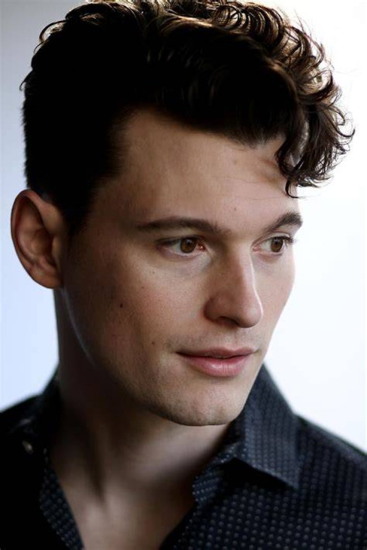 Bryan Dechart Wiki Human Official Amino