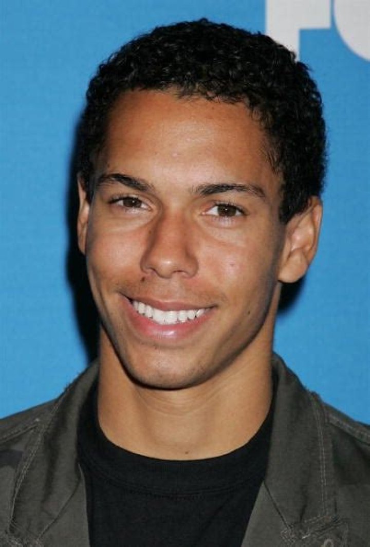 Bryton James Bio, Net Worth, Girlfriend, Married, Wife, Family