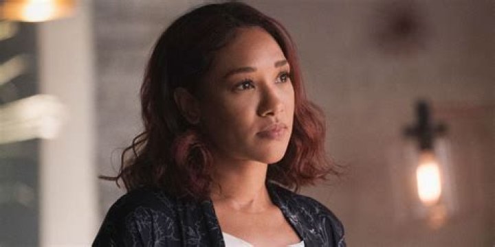 Candice Patton Iris West Allen, O Flash, Lawyer Fashion, Candice Patton