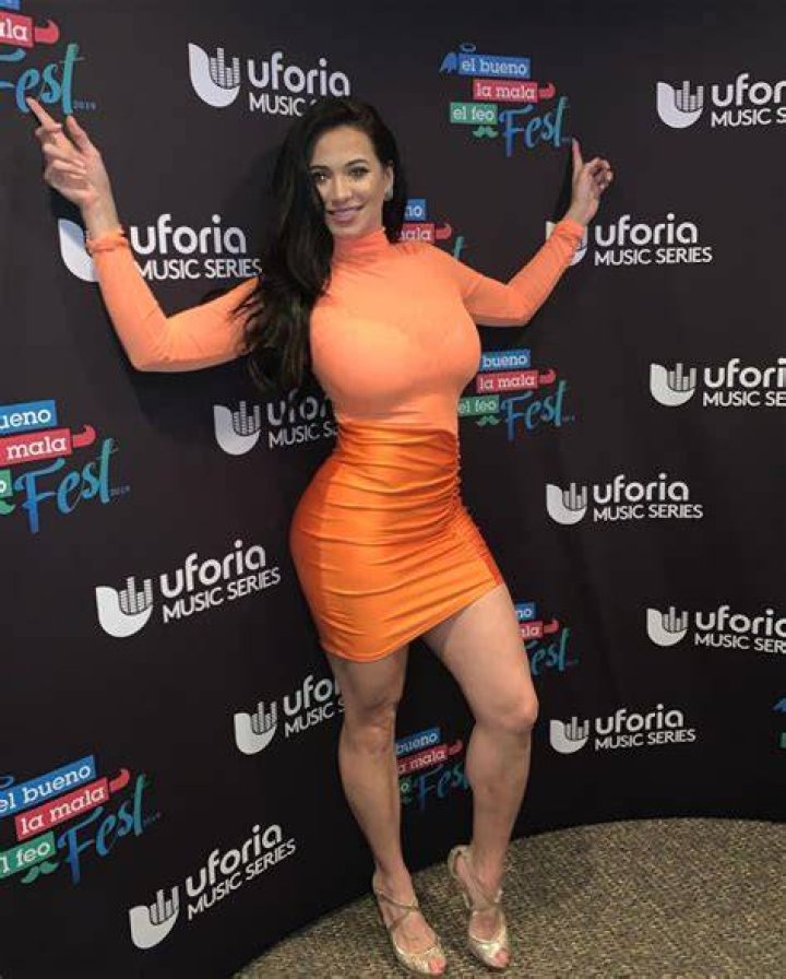 Carla medrano on Instagram &ldquo;Que todo fluya y nada influya 😘👌 Buend&iacute;a