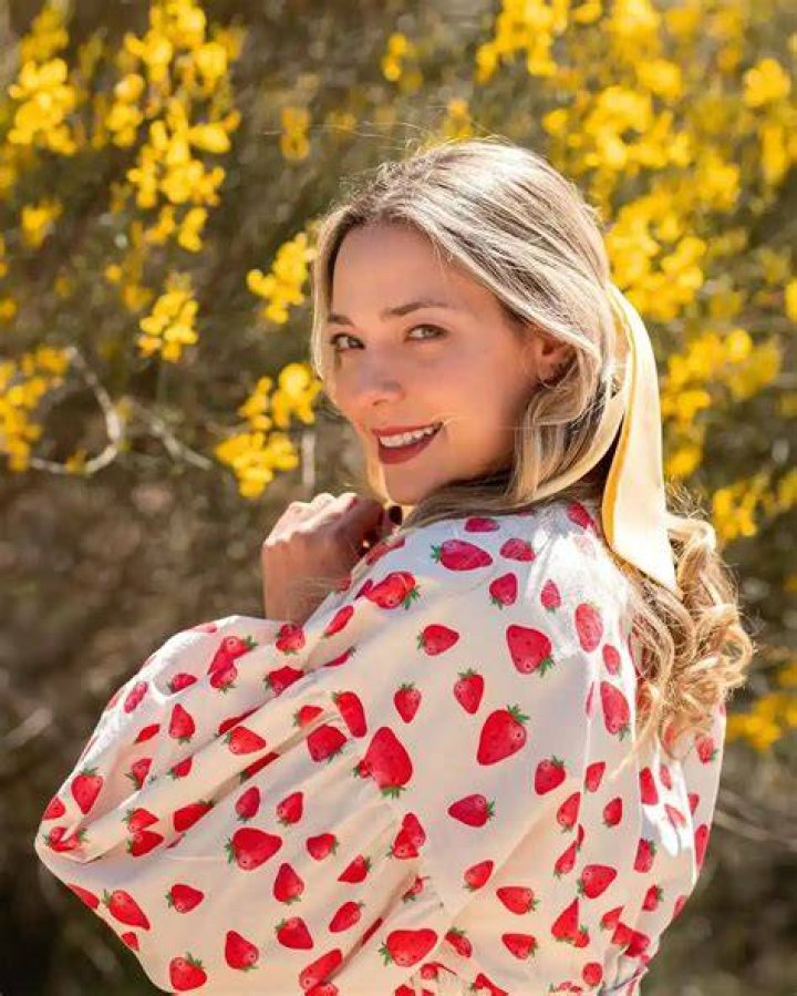 Carol Net Worth (2019), Height, Age, Bio and Facts