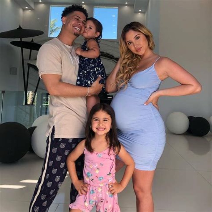 Catherine Paiz Net Worth, Age, Family, Boyfriend & More