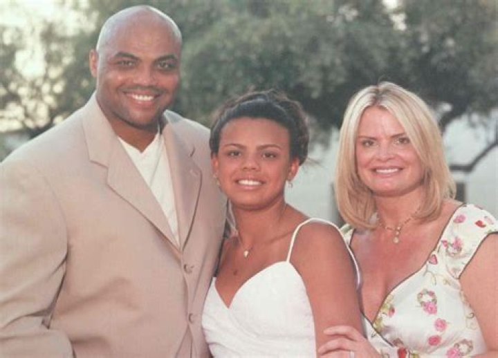 Charles barkley wife height tikloaustin