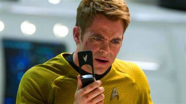 Chris Pine's height, weight. He trains to stay in shape at any time
