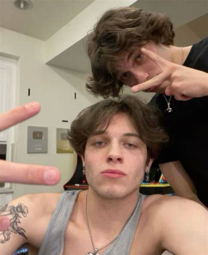 Chris sturniolo Instagram story Chris Owen, Matt, Lil Skies, Insta Snap