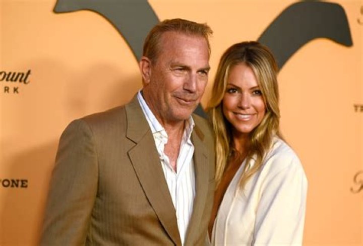 Christine Baumgartner (Kevin Costner Wife) Wiki, Bio, Age, Height