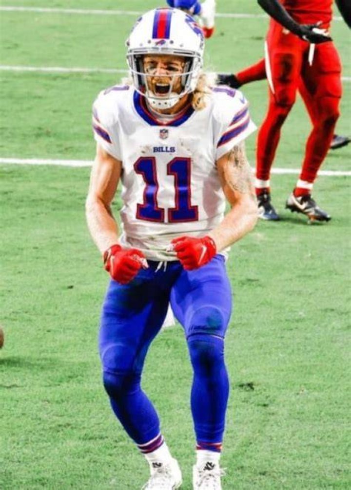 Cole Beasley Height, Weight, Net Worth, Age, Birthday, Wikipedia, Who