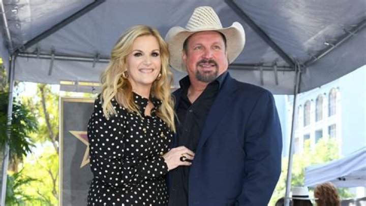 Country Couple Trisha Yearwood and Garth Brooks to Release a Duets