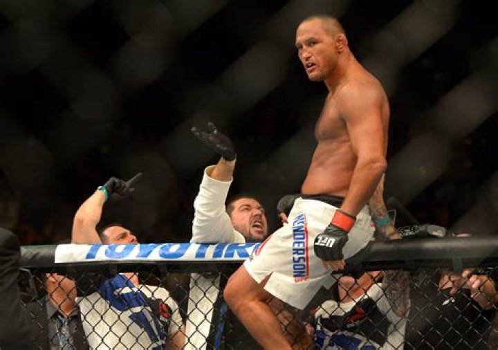 Dan Henderson - Bio, Age, net worth, height, Wiki, Facts and Family