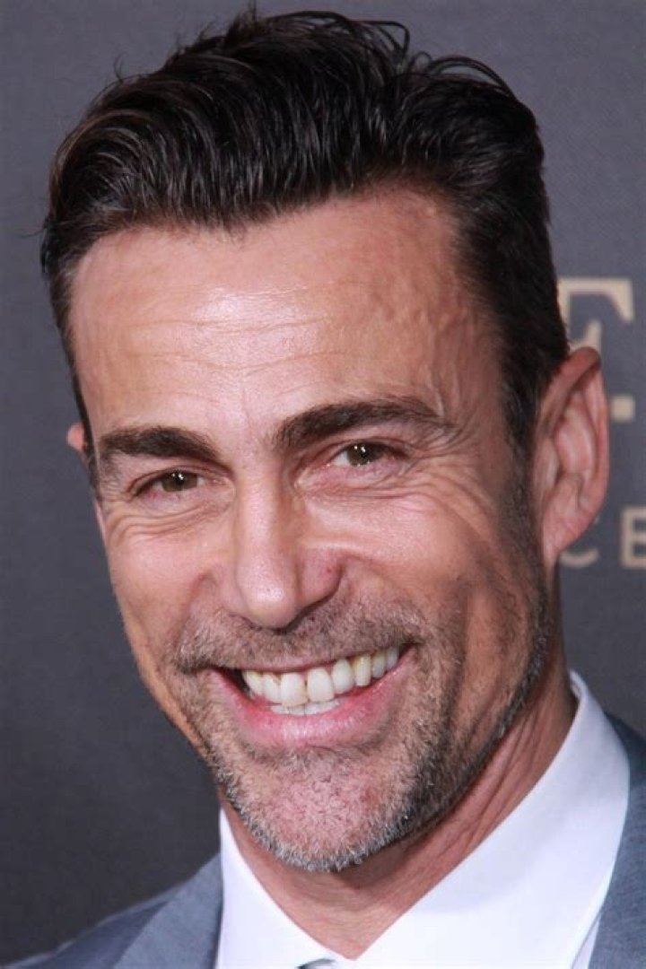 Daniel Bernhardt