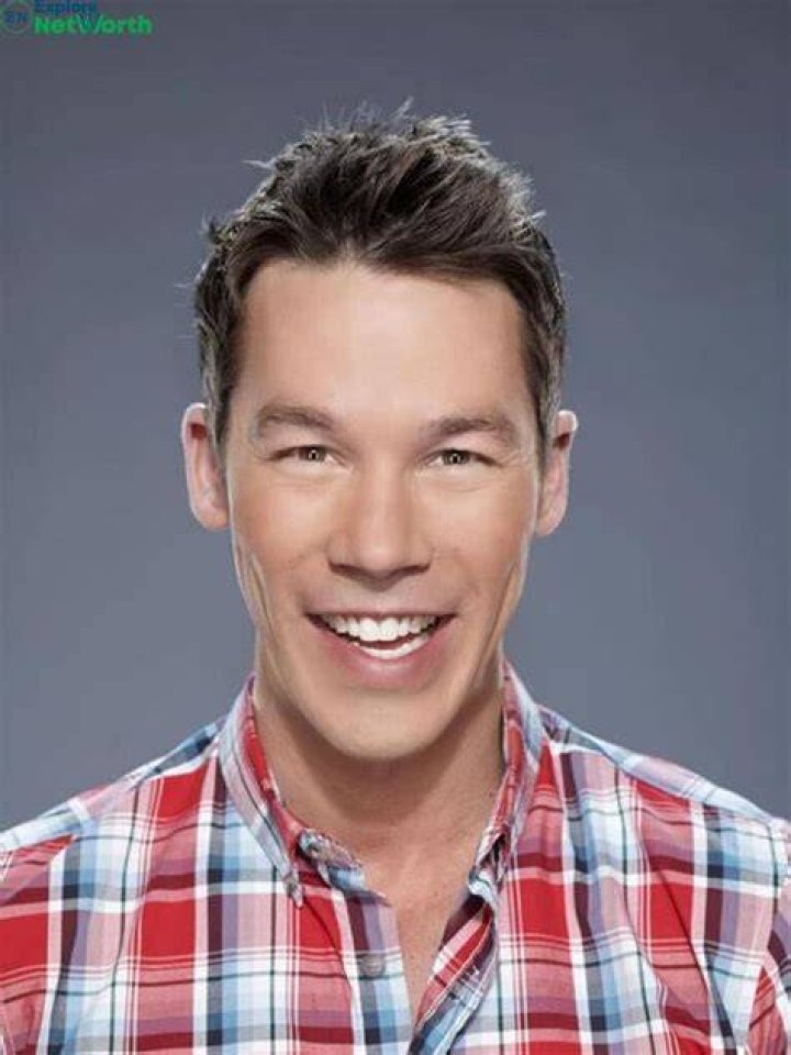 David Bromstad Net Worth 2019. David Bromstad is gay. Meet his Partner