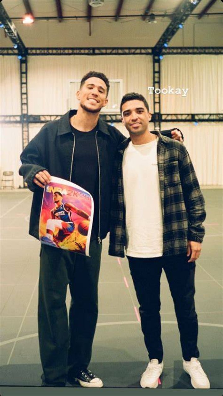 Davon Wade &bull; Devin Booker &bull; ⚡️ Nba outfits, Devin booker, Cute mixed guys