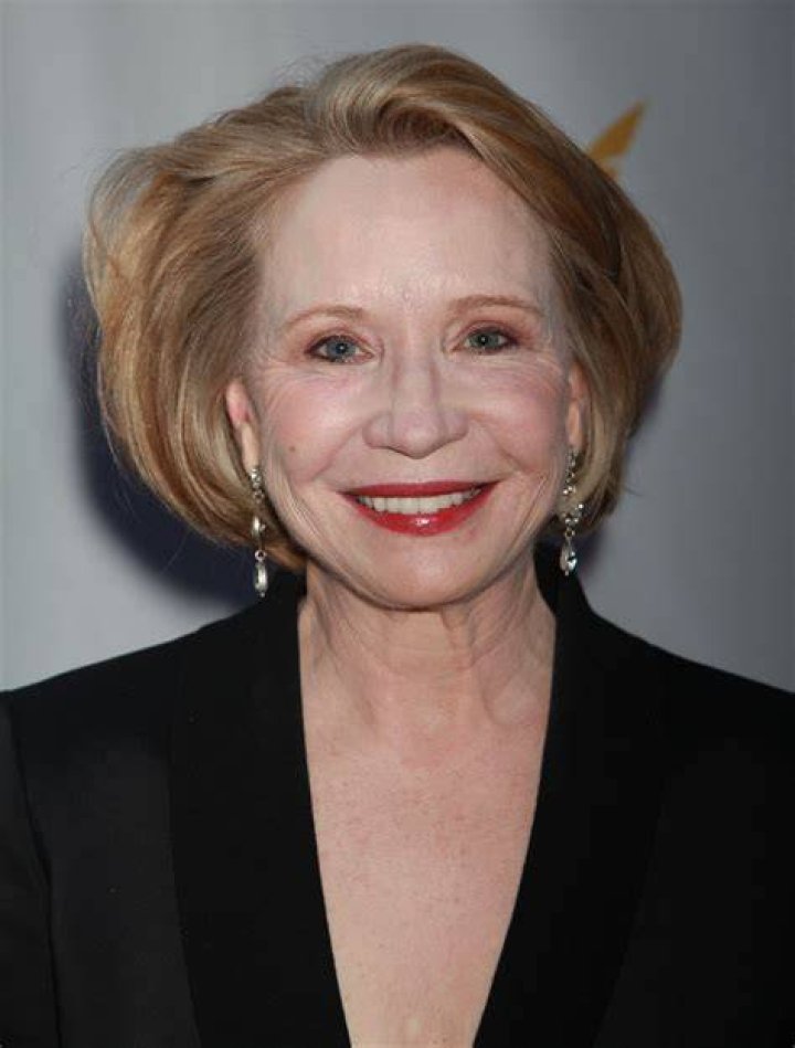 Debra Jo Rupp Net Worth & Bio/Wiki 2018 Facts Which You Must To Know!