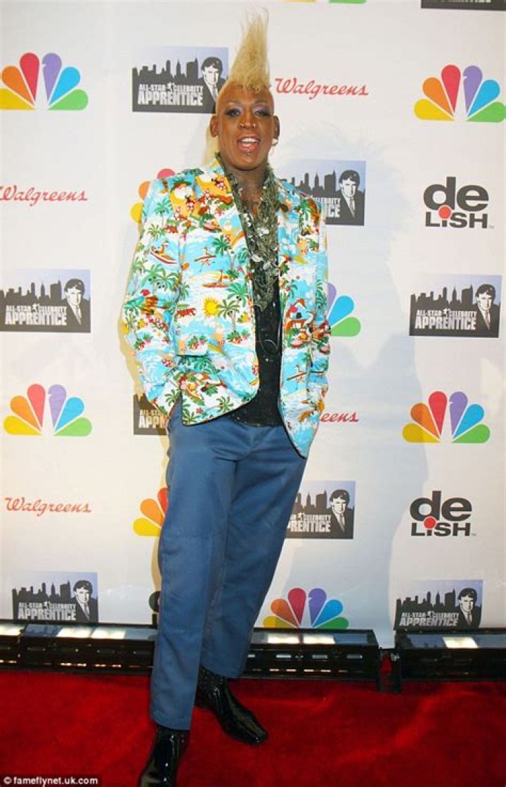 Dennis Rodman makes bold fashion statement in huge blonde mohawk and