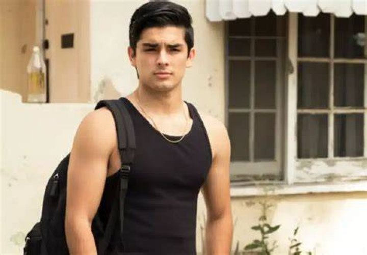 Diego Tinoco Biography, Height & Life Story Super Stars Bio