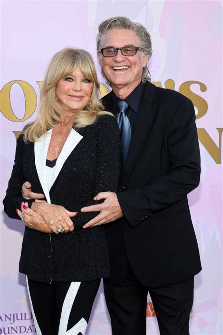 Do Goldie Hawn and Kurt Russell have a child together? Know about their