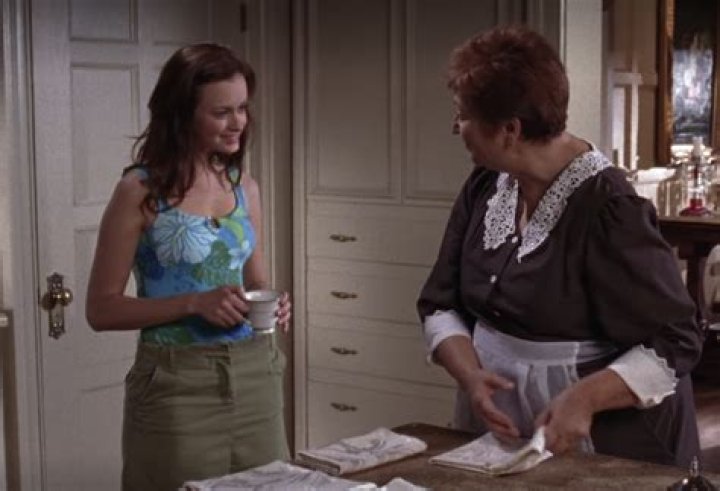 Does Alexis Bledel Speak Spanish like Rory Gilmore?
