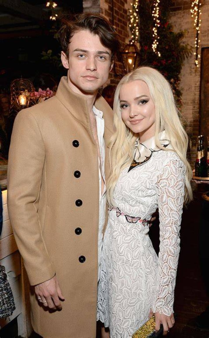 Dove Cameron Responds to Thomas Doherty Breakup Rumors Hot World Report