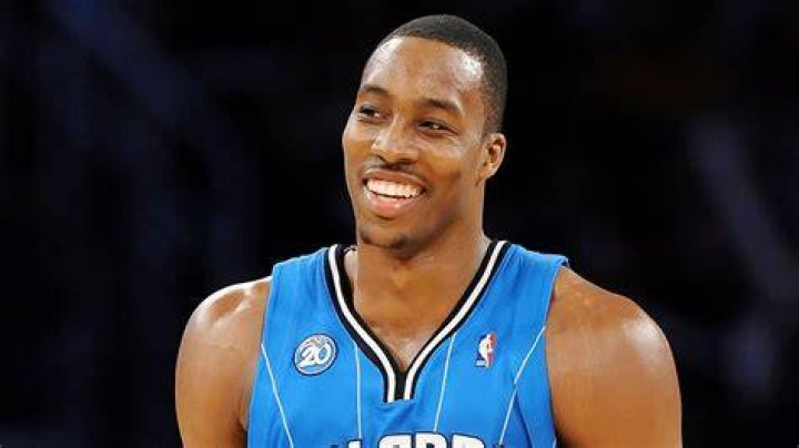Dwight Howard / Dwight Howard Wiki, Bio, Age, Height, Team, Career