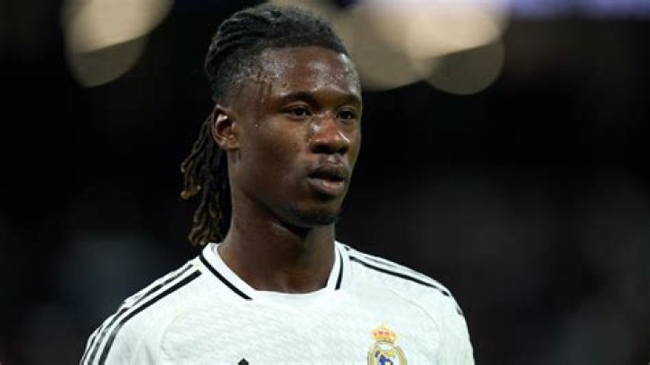 Eduardo Camavinga Fichaje del Madrid en un campo de refugiados El