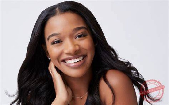 Eliza Isichei Bachelor age