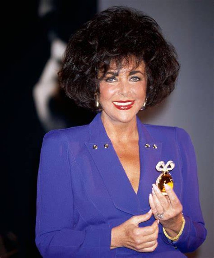 Elizabeth Taylor - Bio, Age, Wiki, Facts and Family